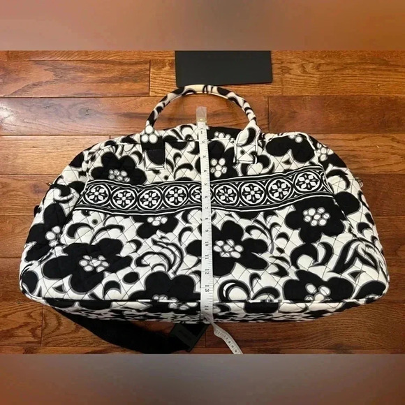 Vera Bradley Weekend Black-White Floral Travel/Diaper Bag - Picture 13 of 13